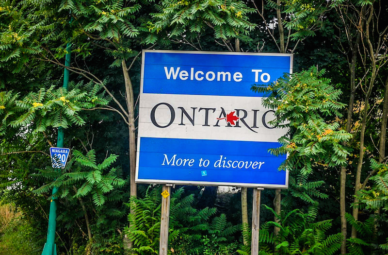 Day Trip to Canada – Exploring the Maple Leaf Nation!