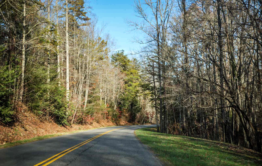 cades cove loop smoky mountains