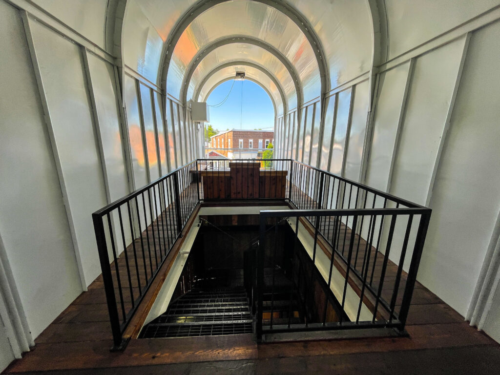 inside largest mailbox casey illinois